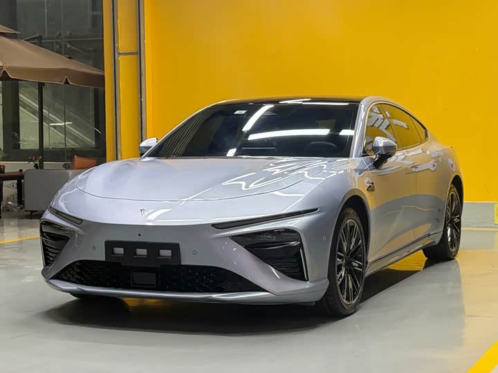 Nezha S 2023 pure electric 520km rear drive version