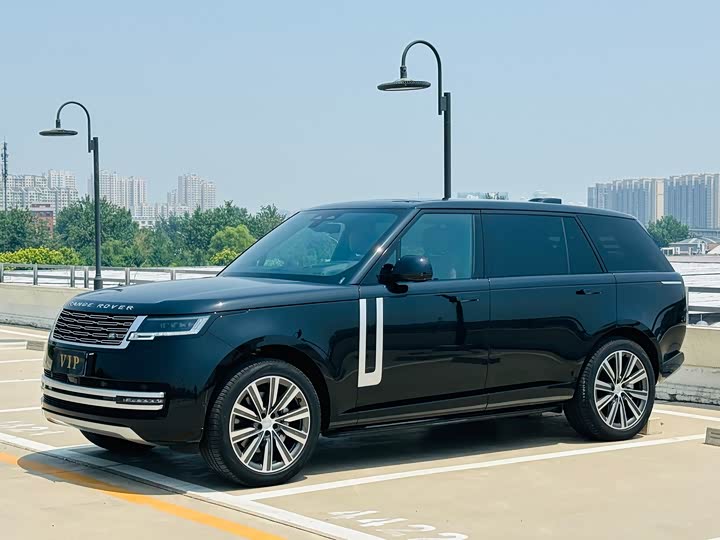 Range Rover 2025 3.0 L6 400PS Genesis Extended Edition