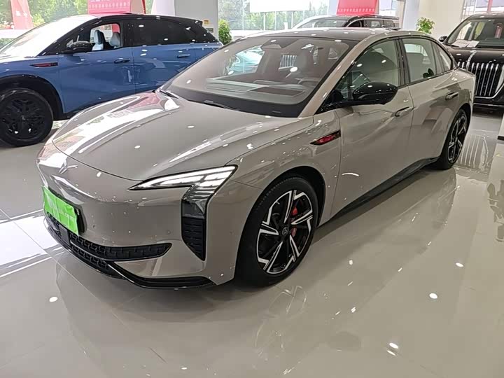 Hongqi EH7 2024 760 Pro four-wheel drive version