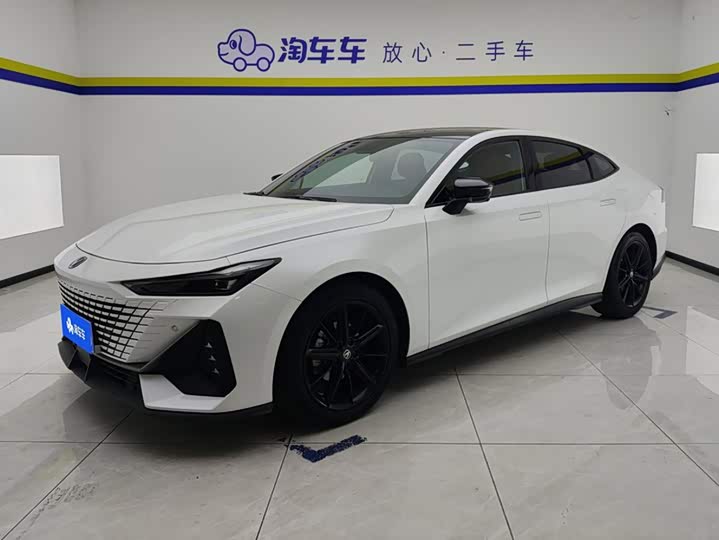 Changan UNI-V 2022 1.5T premium model
