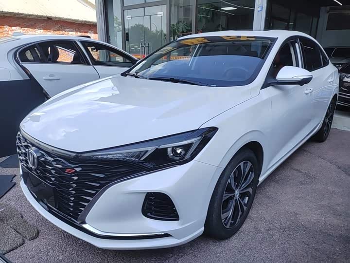 EADO 2021 PLUS Blue Whale NE 1.4T GDI DCT flagship model