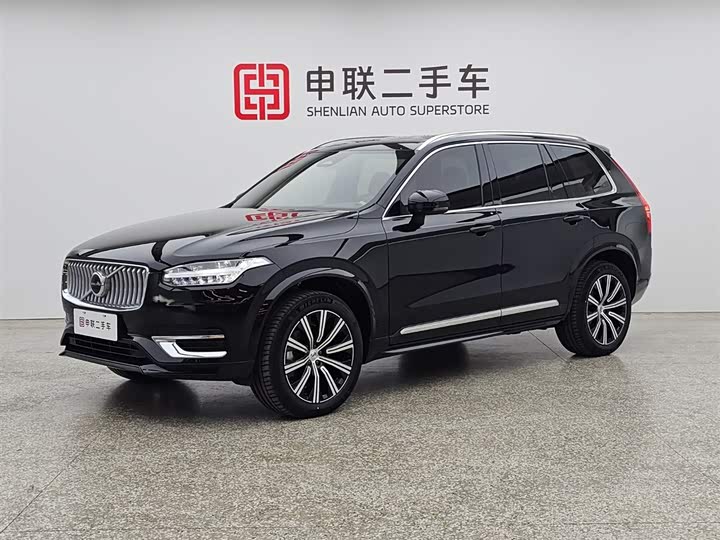 2026 Volvo XC90 2025 B6 Plus Luxury 7-Seater