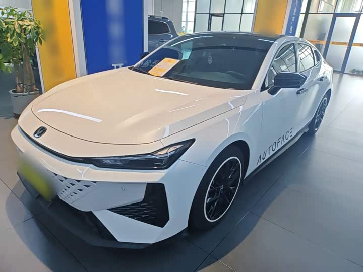 Changan UNI-V 2024 1.5T premium model