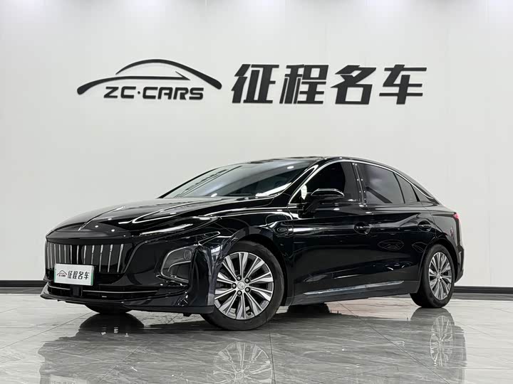 Hongqi E-QM5 2023 model 620km PLUS