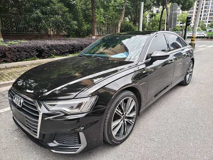 Audi A6L 2022 45 TFSI Elegant Edition
