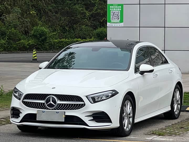 Mercedes-Benz A-Class 2022 A 200 L Sports Sedan Dynamic Type