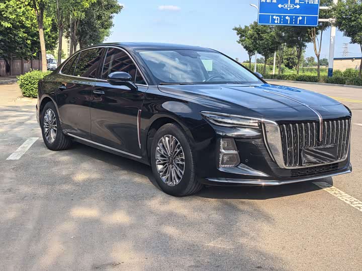 Hongqi H5 2024 1.5T DCT Zhilian Qiyun Edition
