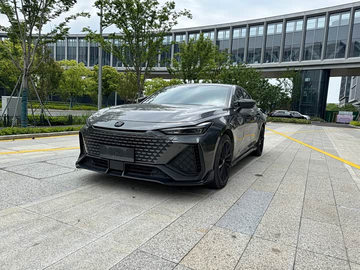 Changan UNI-V 2023 2.0T speed version