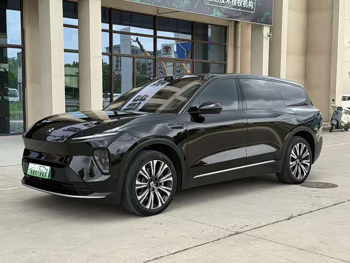 NIO ES8 2023 model 75kWh
