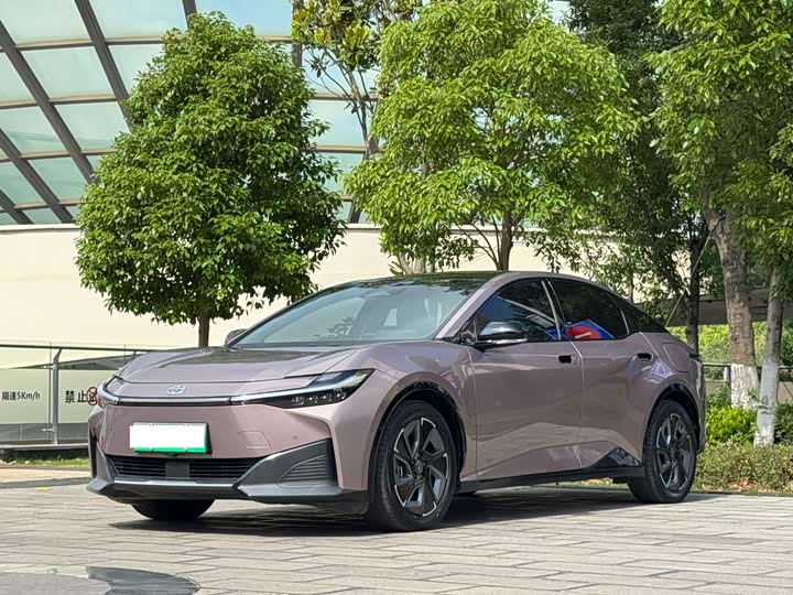 2023 Toyota bZ3 2024 model 616km long range Premium