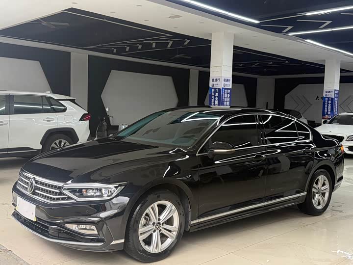 2025 Magotan 2024 model 2 million public model 280TSI DSG comfort model