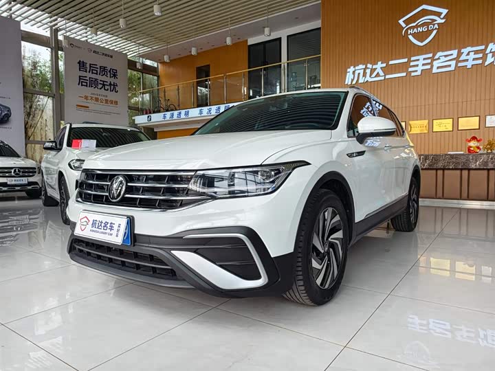 2023 Tiguan L 2023 300TSI automatic two-wheel drive smart version