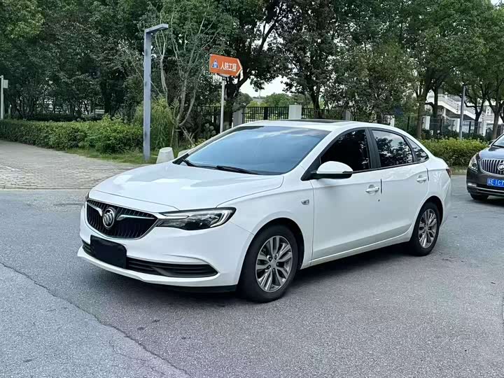 Yinglang 2021 facelift 1.3T automatic light hybrid elite model