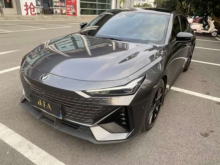 2022 Changan UNI-V 2022 1.5T Excellent Type