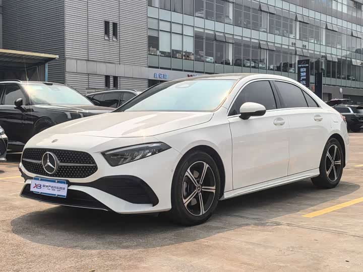 2023 Mercedes-Benz A-Class 2023 A 200 L Fashion Model