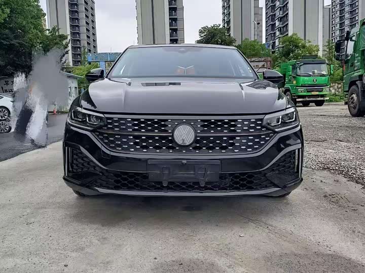 Lavida 2024 1.5L automatic Deyi version