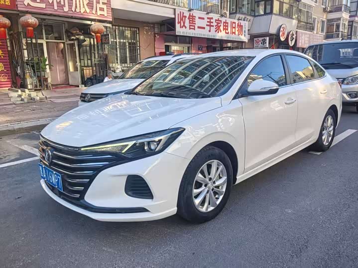 Eado 2022 PLUS 1.6L GDI manual luxury model