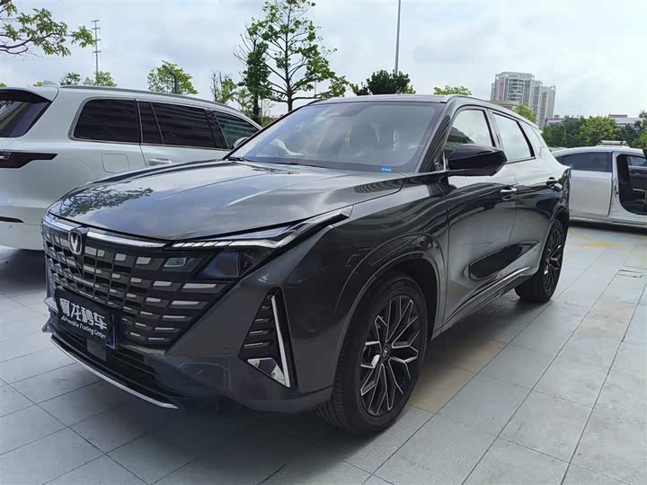 Changan UNI-Z 2025 1.5T premium model