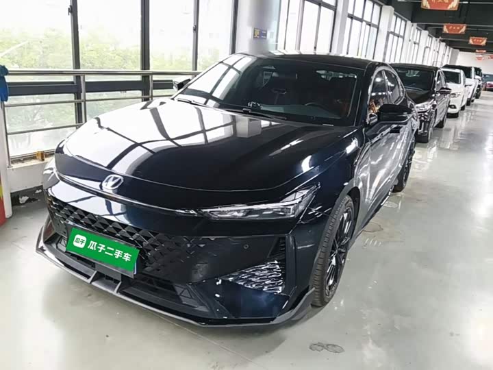 Changan UNI-V 2024 1.5T noble sports model