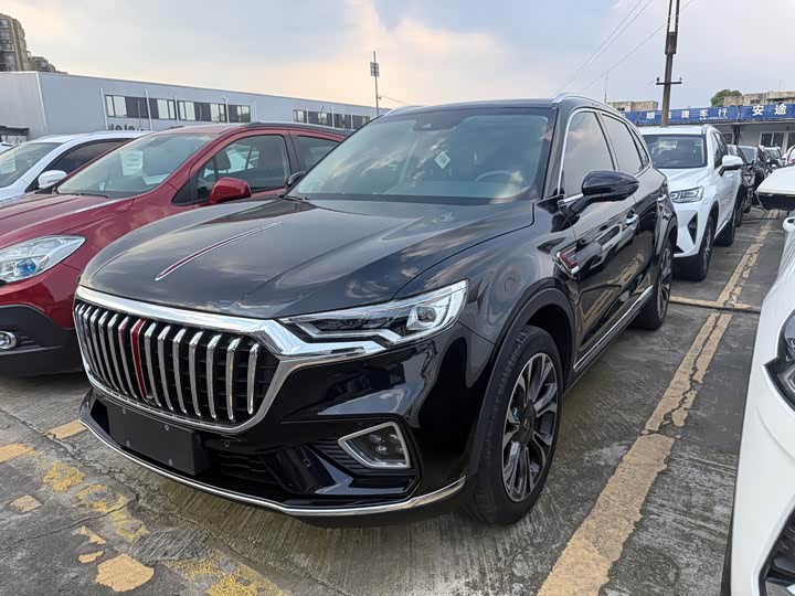 Hongqi HS5 2019 2.0T Zhilian Qixiang four-wheel drive version