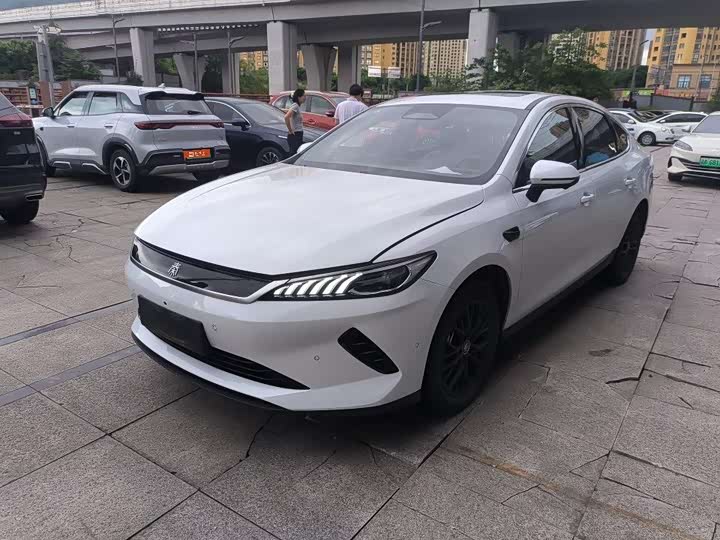 2025 Qin PLUS 2025 EV smart driving version 510KM transcendent type