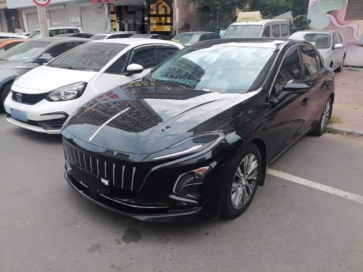 Hongqi E-QM5 2023 model 620km PLUS