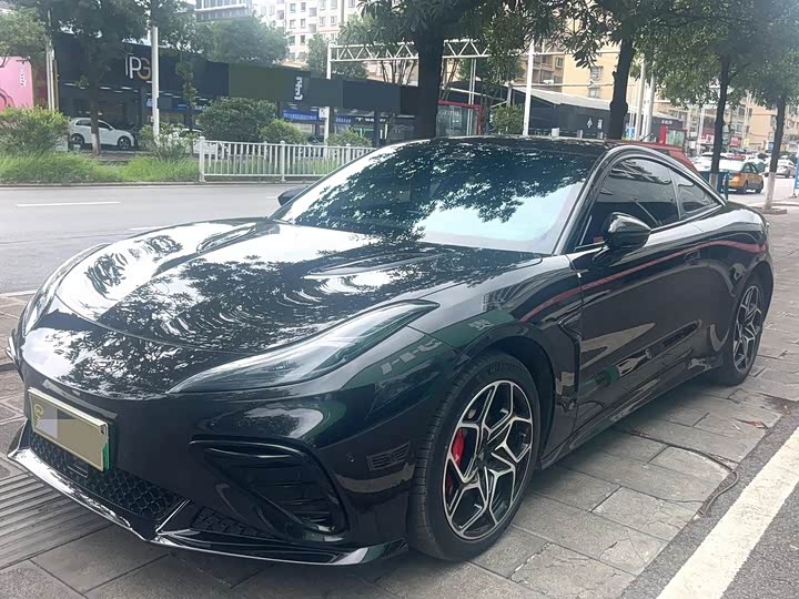 Nezha GT 2023 580 AWD