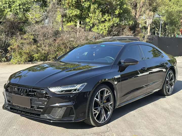 2023 Audi A7L 2023 45 TFSI quattro S-line Black Warrior Edition