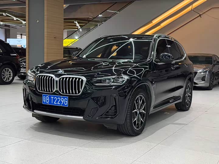 2023 BMW X3 2022 xDrive25i M Sports Package