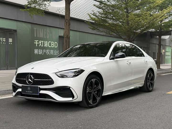2022 Mercedes-Benz C-Class 2022 C 260 L Night Edition Sport