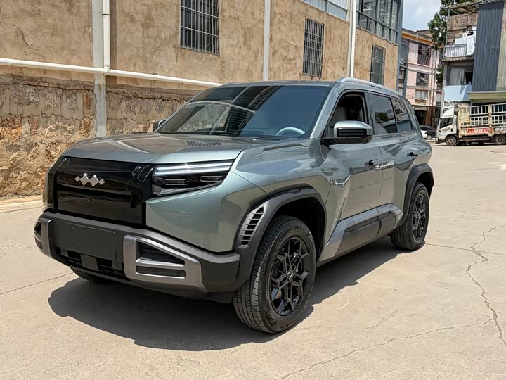 Titanium 3 2025 501KM rear drive Max version