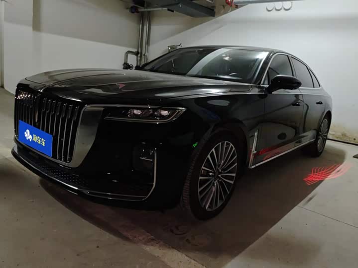Hongqi H9 2020 2.0T Zhilian Flagship Edition