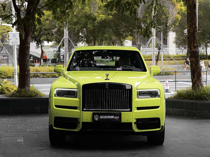 Cullinan 2022 Black Badge