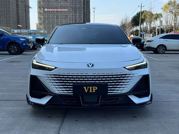 2025 Changan UNI-V 2025 1.5T 500Bar high-energy sports version