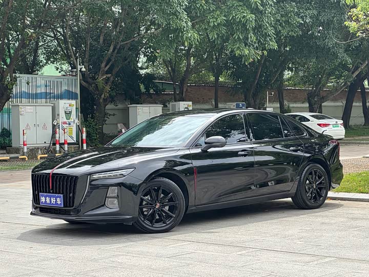 Hongqi H5 2025 2.0T Automatic Xuanying Edition