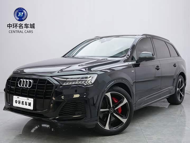 Audi Q7 2021 55 TFSI quattro S line sports version