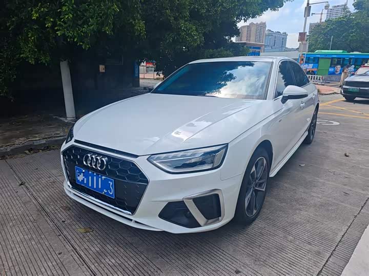 2024 Audi A4L 2024 40 TFSI Fashionable and Dynamic