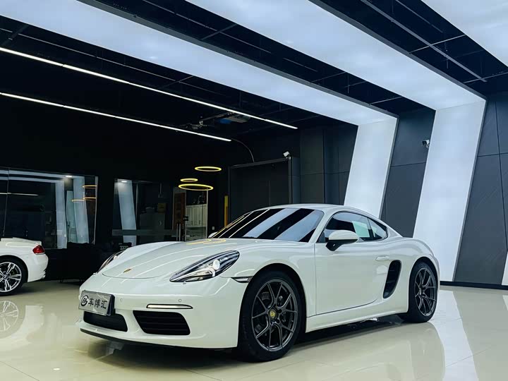 2022 Porsche 718 2022 Cayman 2.0T