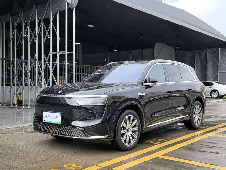 Wenjie M8 2025 pure electric Max five-seat long-range version (896-line lidar)