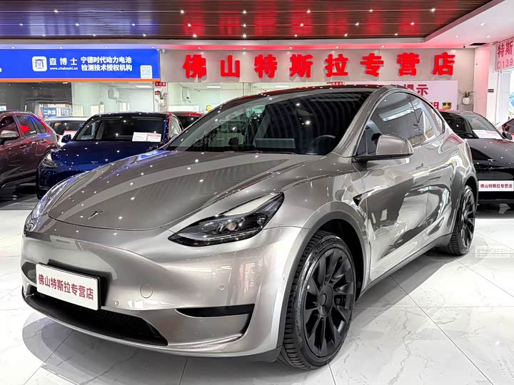 2023 Model Y 2022 Refresh RWD