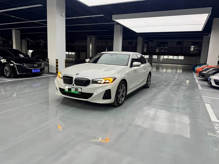 2024 BMW i3 2024 eDrive 35 L
