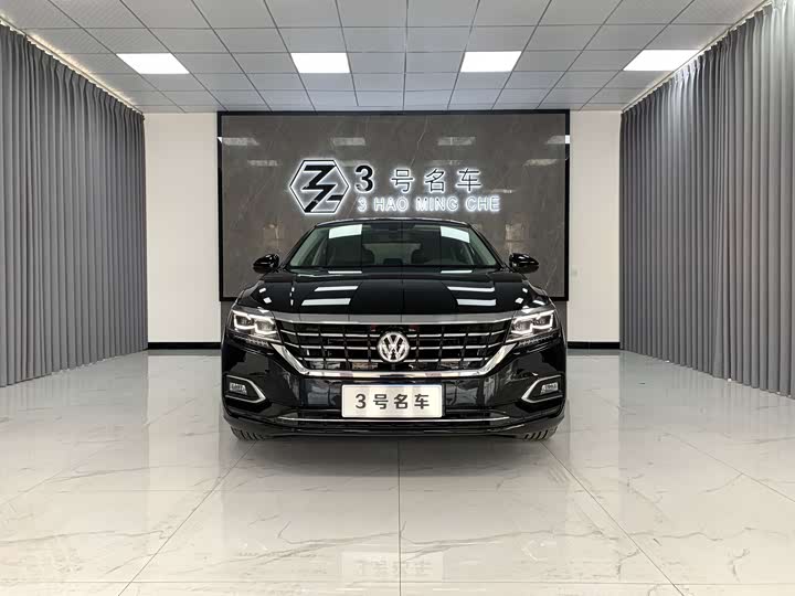 Passat 2020 facelift 330TSI Deluxe Edition National VI