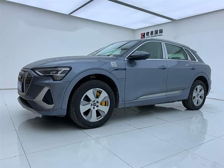 2026 Audi e-tron 2021 50 quattro luxury model