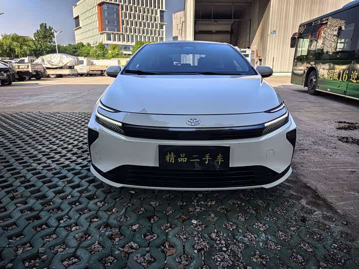 2026 Corolla 2026 1.8L Dual Engine Elite Edition
