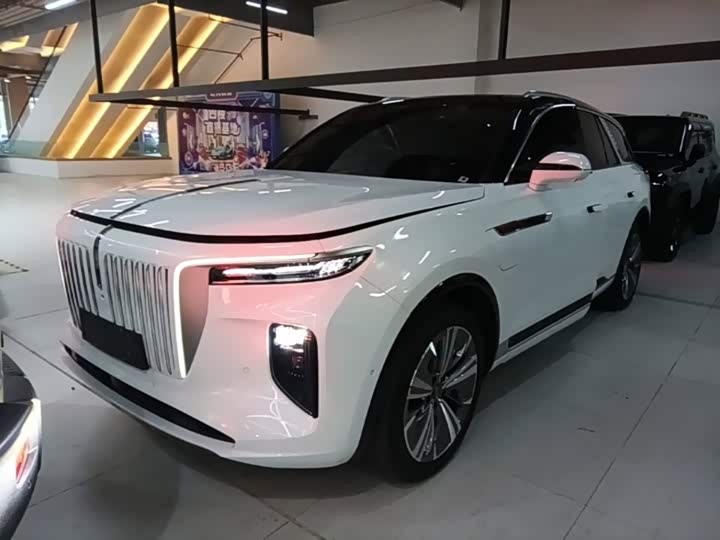Hongqi E-HS9 2022 model 690km flagship version six seats