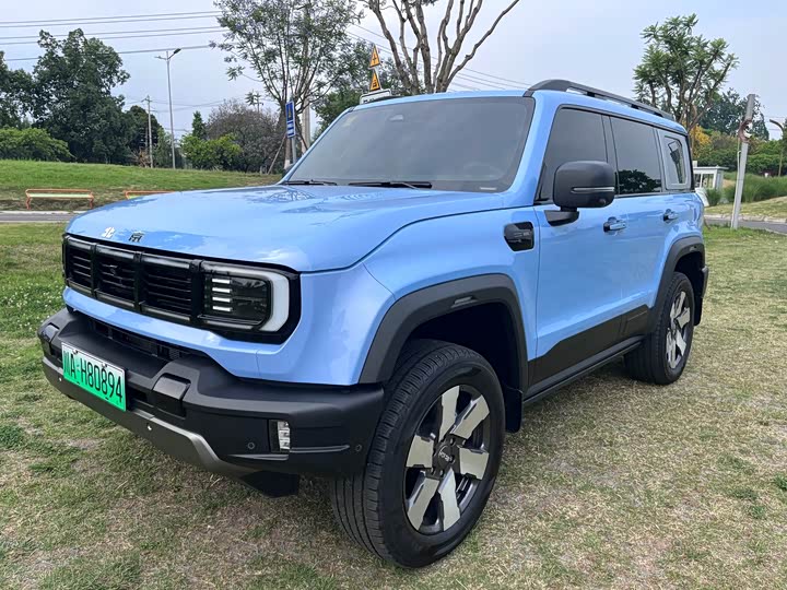 2025 Beijing off-road BJ40 extended range 2025 advanced version