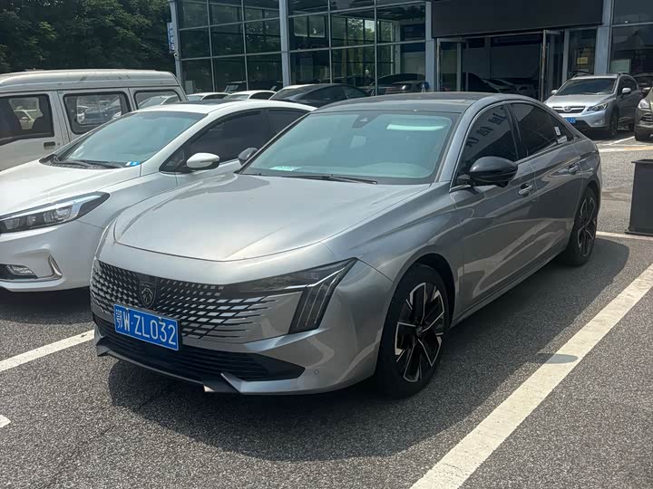 2023 Peugeot 508 2023 508L 400THP Yudong Flagship Edition
