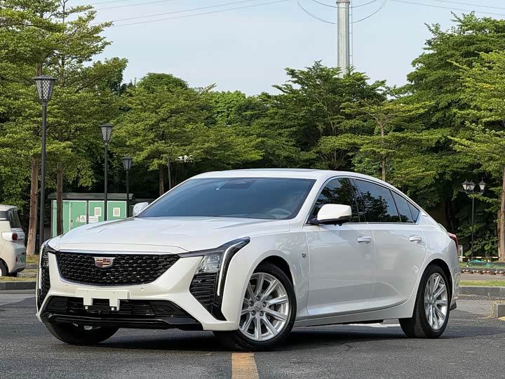 Cadillac CT5 2024 28T luxury model