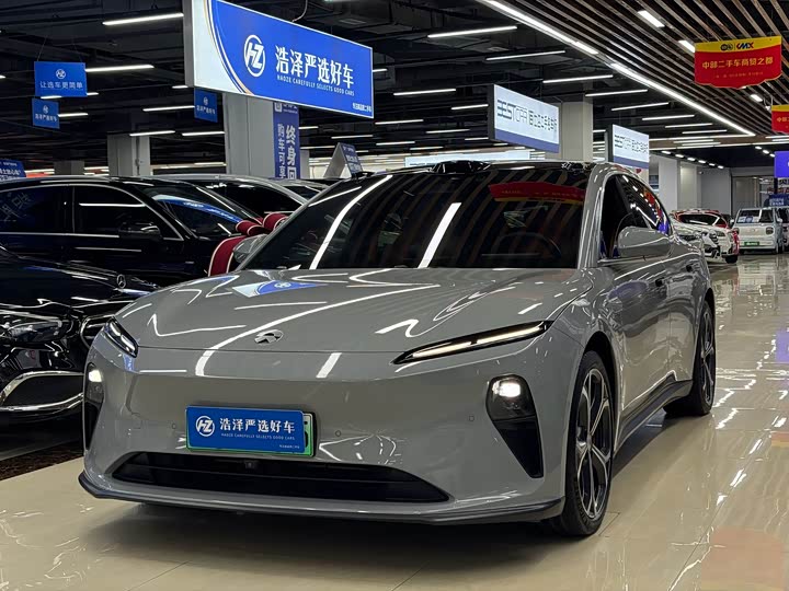 NIO ET5T 2024 model 75kWh Touring