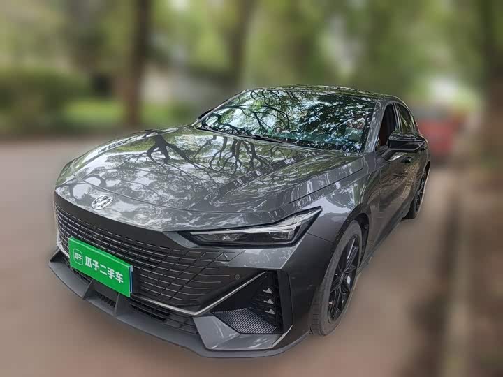 Changan UNI-V 2022 1.5T premium model